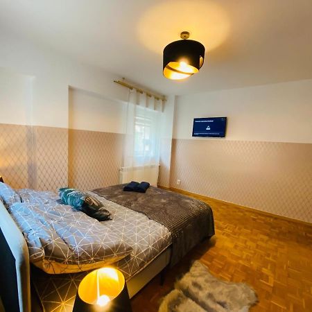 Clicktheflat Solidarnosci City Center Apart Rooms Warsaw Exterior photo