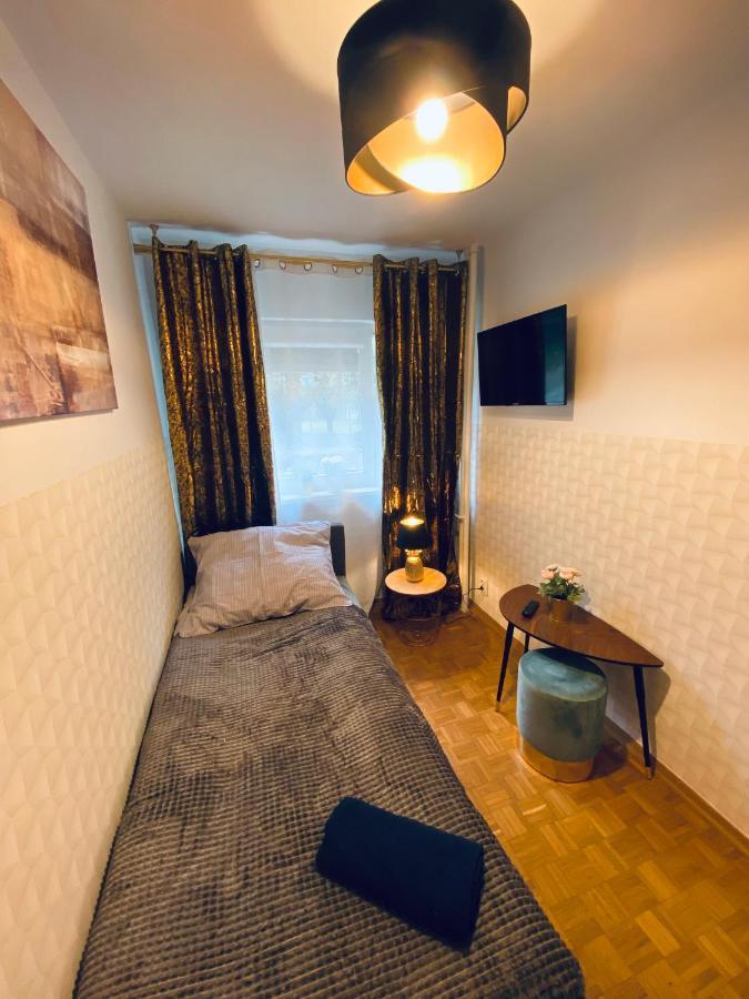 Clicktheflat Solidarnosci City Center Apart Rooms Warsaw Exterior photo